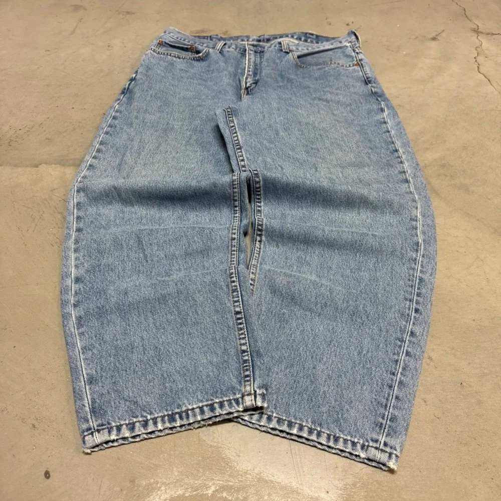 Vintage y2k Levi's 560 Denim Jeans